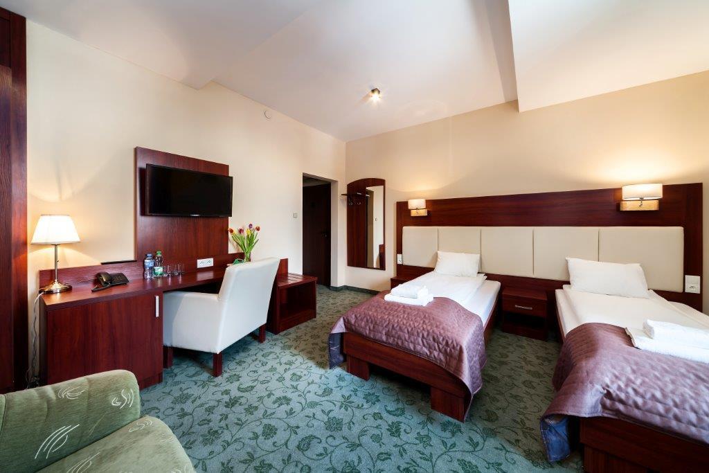 Hotel Mlyn Люблин Экстерьер фото